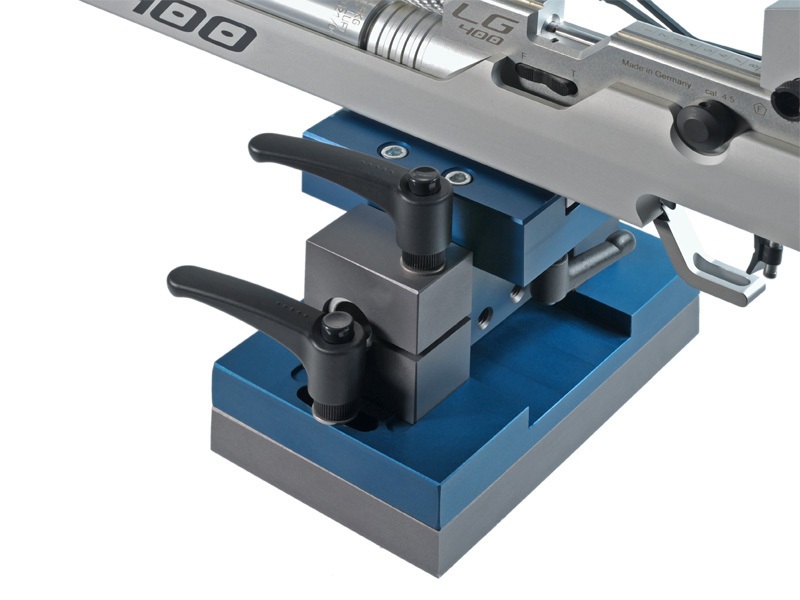 Alternative view of MEC Portable Einschießbock
